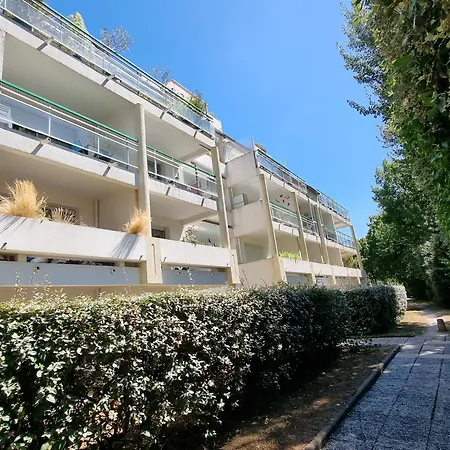 Les Dryades 4 Pax Ла-Боль-Эскублак